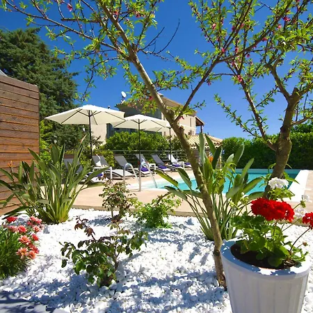 Villa Natilia
